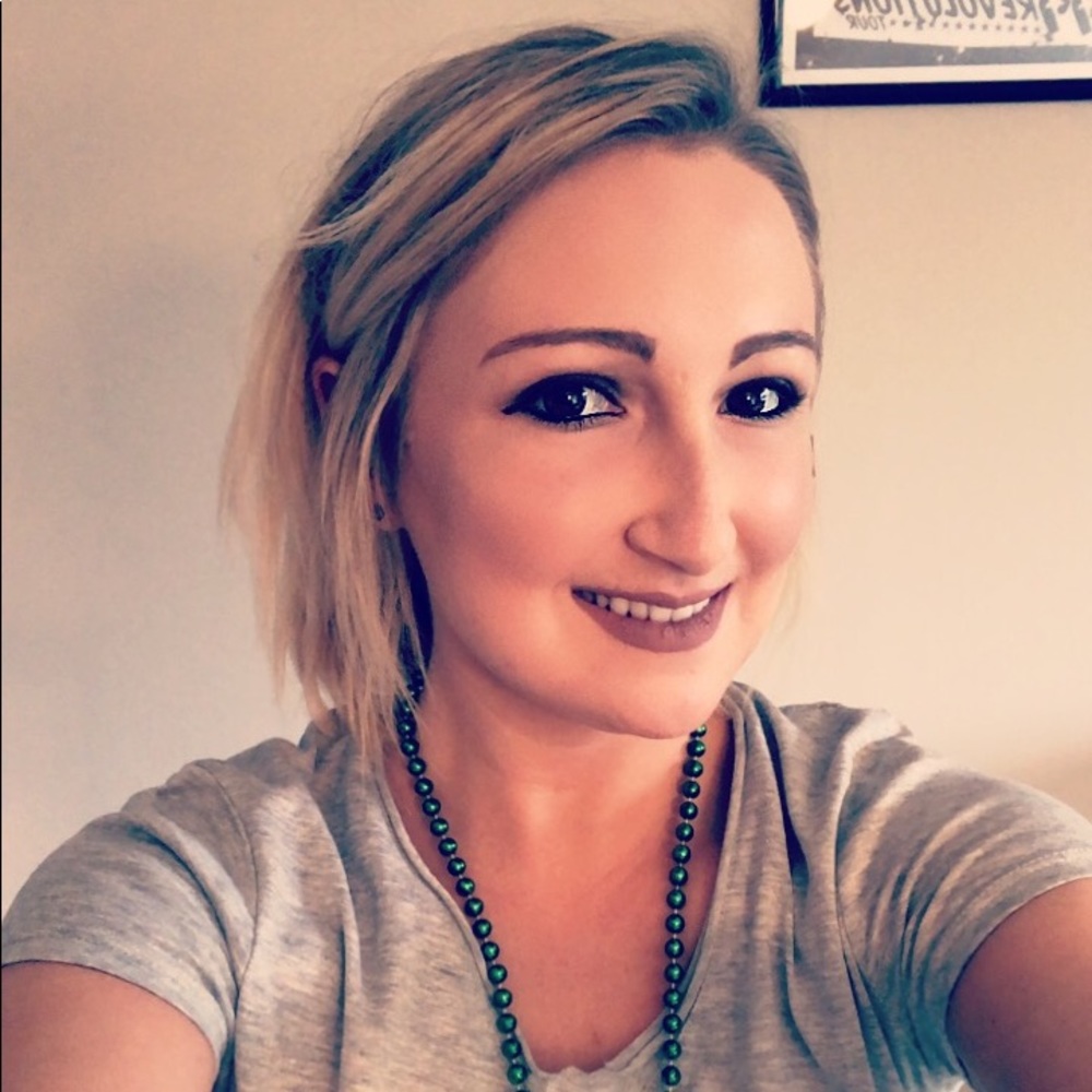 Meet your Posher, Karisa